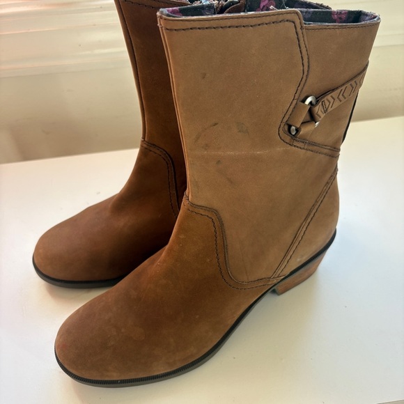 Teva Foxy Mid Boot waterproof Brown leather nubuck leather side zip 10 - Picture 4 of 15